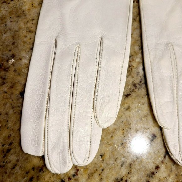 NEW Vintage Ladies White Soft Leather 8.5 " Gloves Size 5 (XS) Cutout Ribbons - Picture 8 of 12